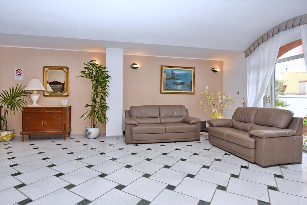 סנטה מריה די קסטלבאטה Hotel Costa D'Oro מראה חיצוני תמונה