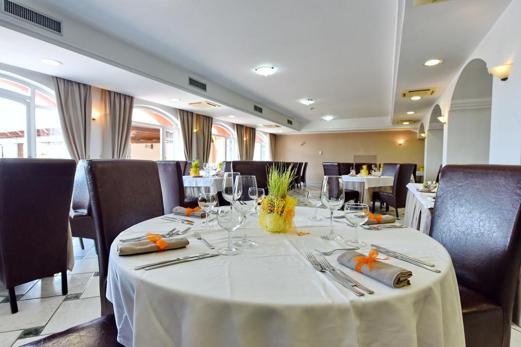 סנטה מריה די קסטלבאטה Hotel Costa D'Oro מראה חיצוני תמונה
