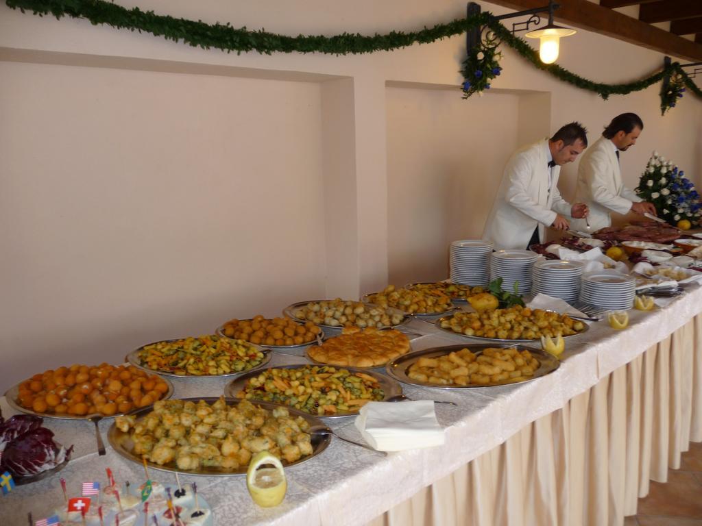 סנטה מריה די קסטלבאטה Hotel Costa D'Oro מראה חיצוני תמונה